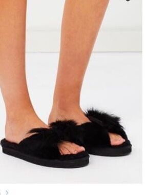 UGG Mirabelle Black Shearling Slide Slippers